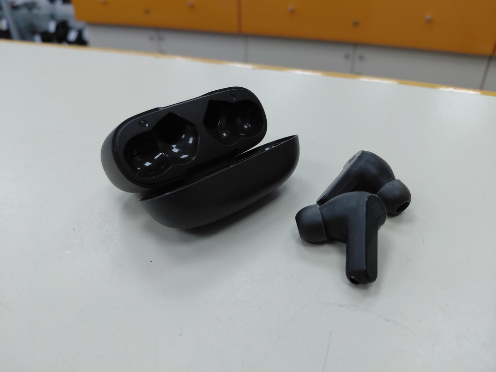 Наушники беспроводные JBL Wave Beam