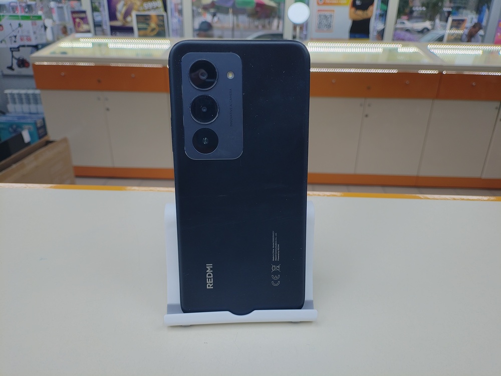 Смартфон Xiaomi Redmi 15 8/256