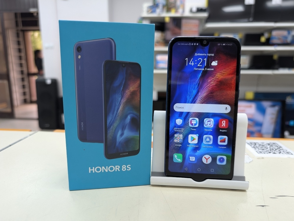 Смартфон Honor 8S 2/32