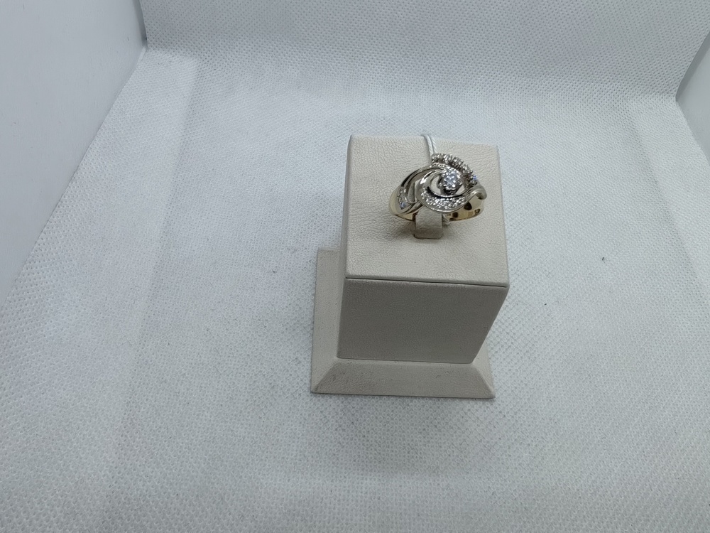 КОЛКМИ585 КОЛЬЦО С КАМНЯМИ (Au 585)