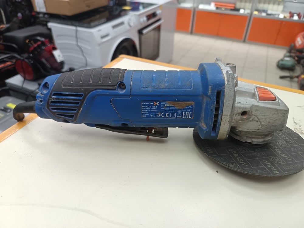 Угловая шлифмашина Dexter 800AG2-125.5