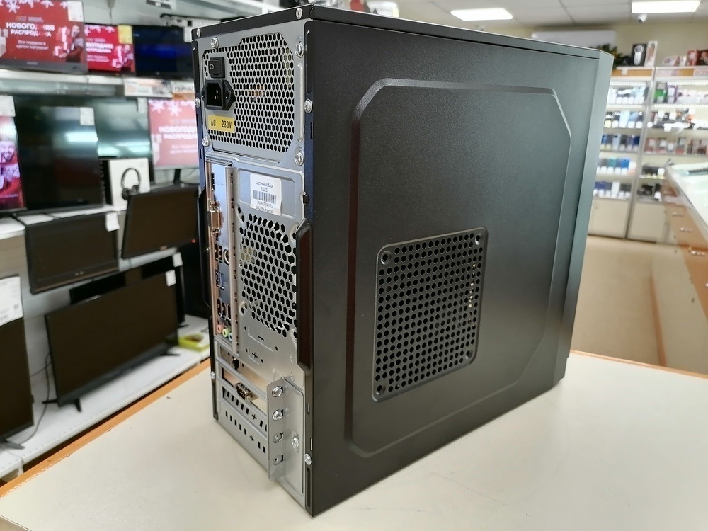Системный блок Noname No Model; Core I3-12100F, Intel UHD Graphics 730, 16 Гб, 240 Гб, Нет