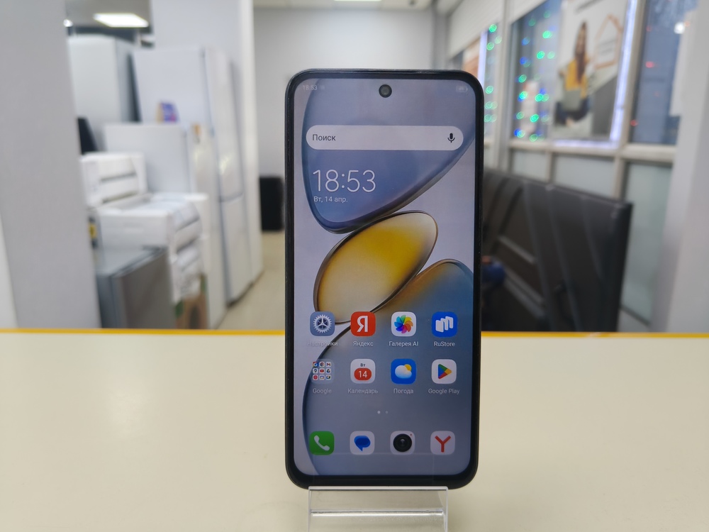 Смартфон Tecno Spark Go1