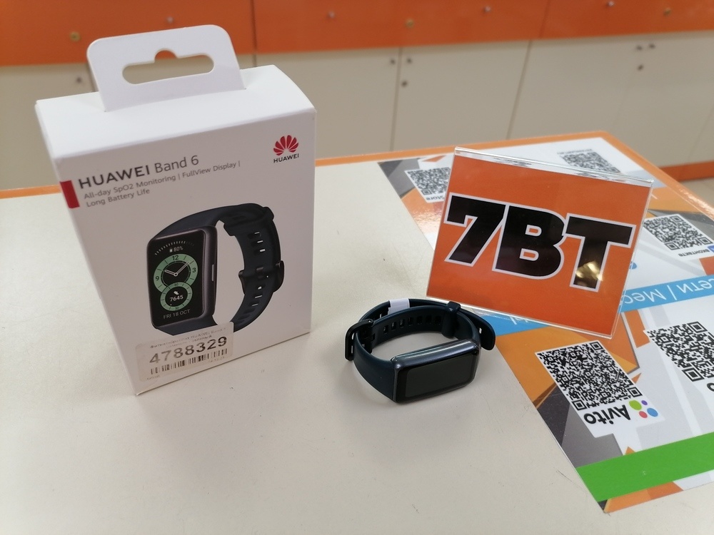 Фитнес-браслет Huawei Band 6