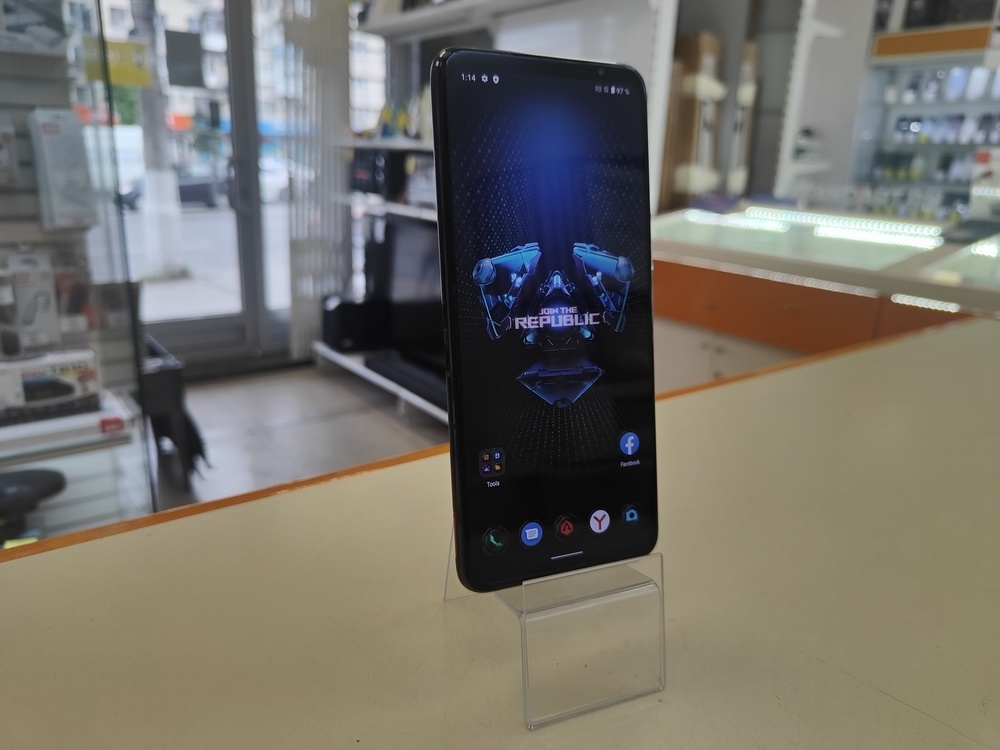Смартфон Asus Rog Phone 5S 16/256