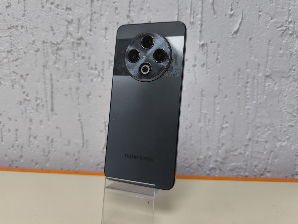 Смартфон Tecno SPARK 30 8/256