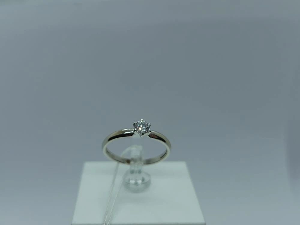 КОЛКМ585 КОЛЬЦО С КАМНЕМ (Au 585)