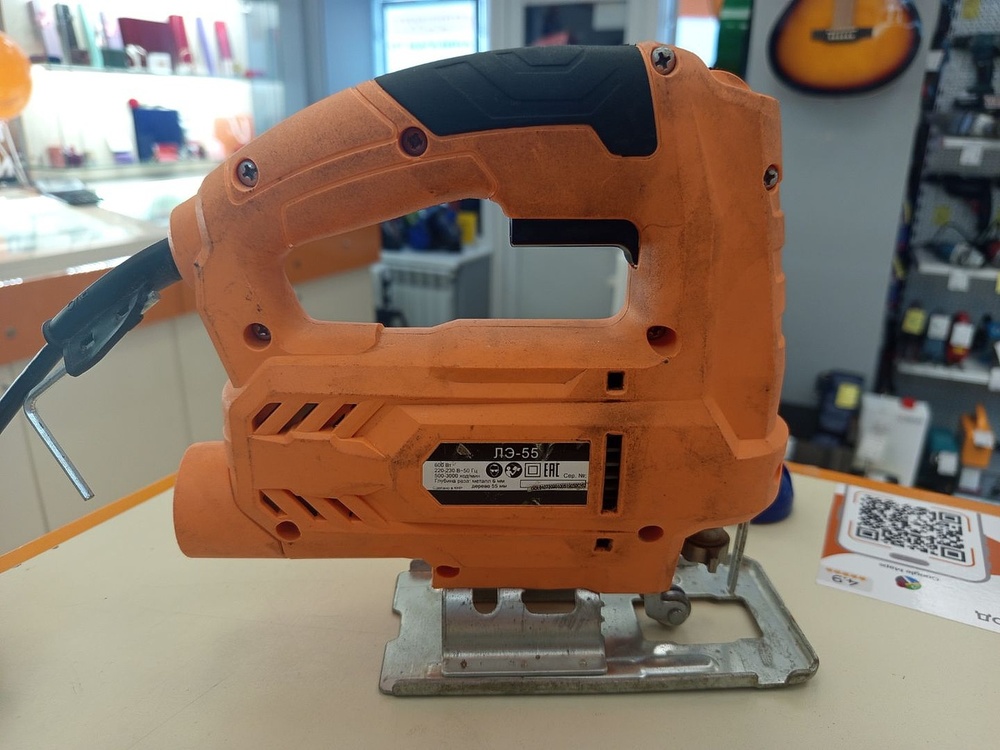 Лобзик Вихрь ЛЭ-55