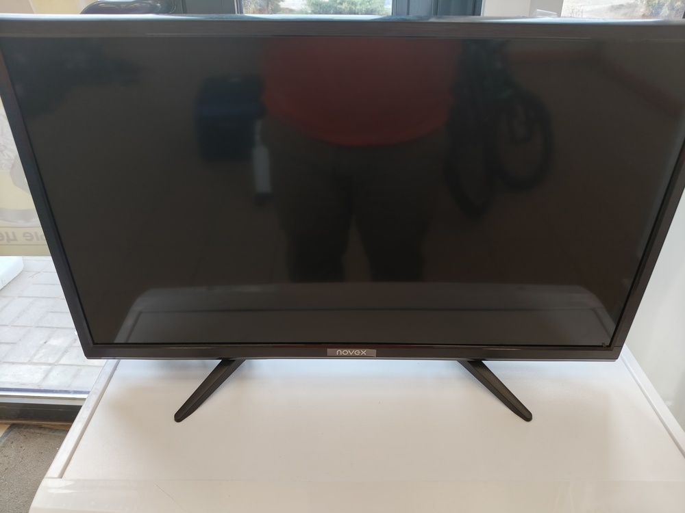 LED Телевизор Novex NWT-24H121MS;