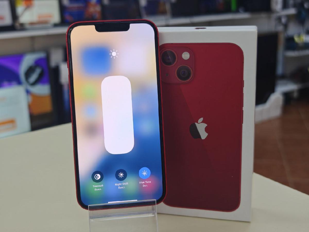Смартфон Apple iPhone 13 256Gb
