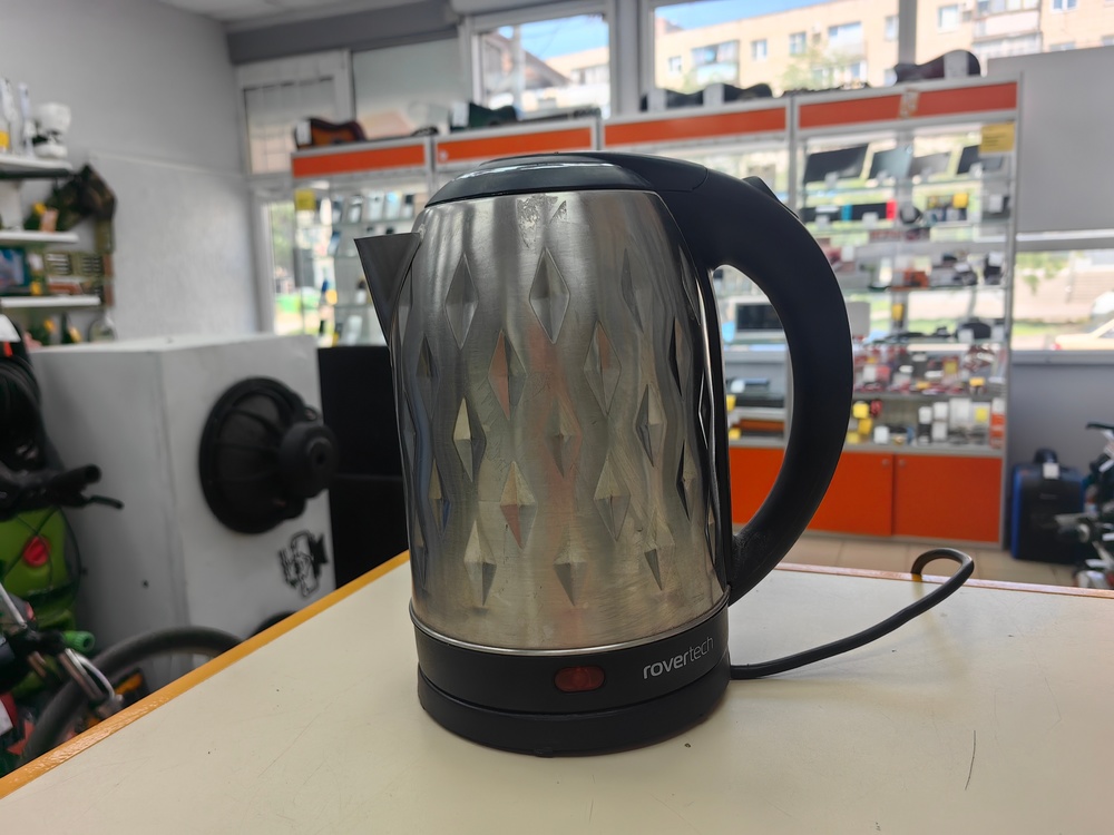 Чайник электрический Polaris PWK 1751