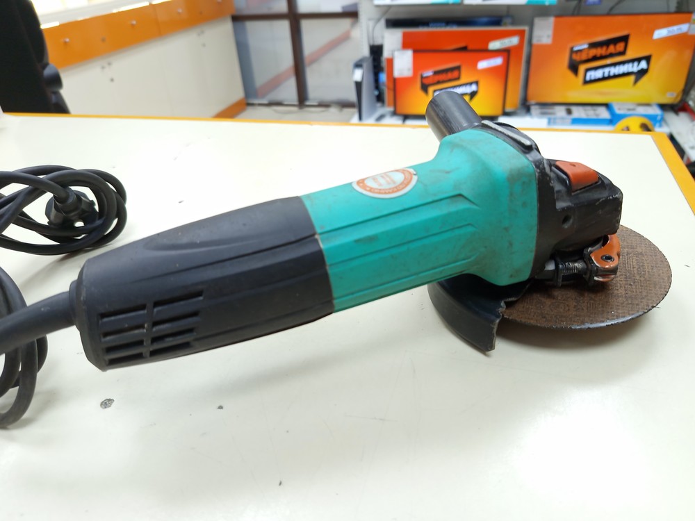 Угловая шлифмашина Sturm! AG90125