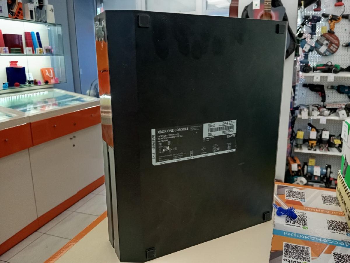 Игровая приставка Xbox One 500Gb