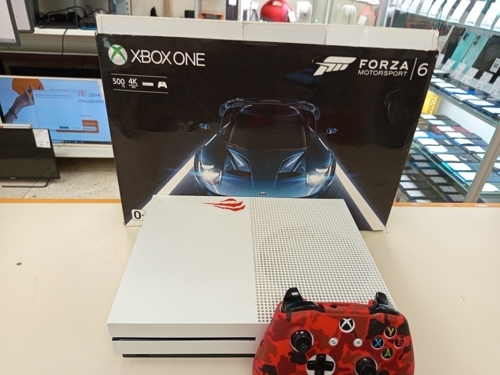 Игровая приставка Xbox One S 500Gb Игровая приставка Xbox One S 500Gb