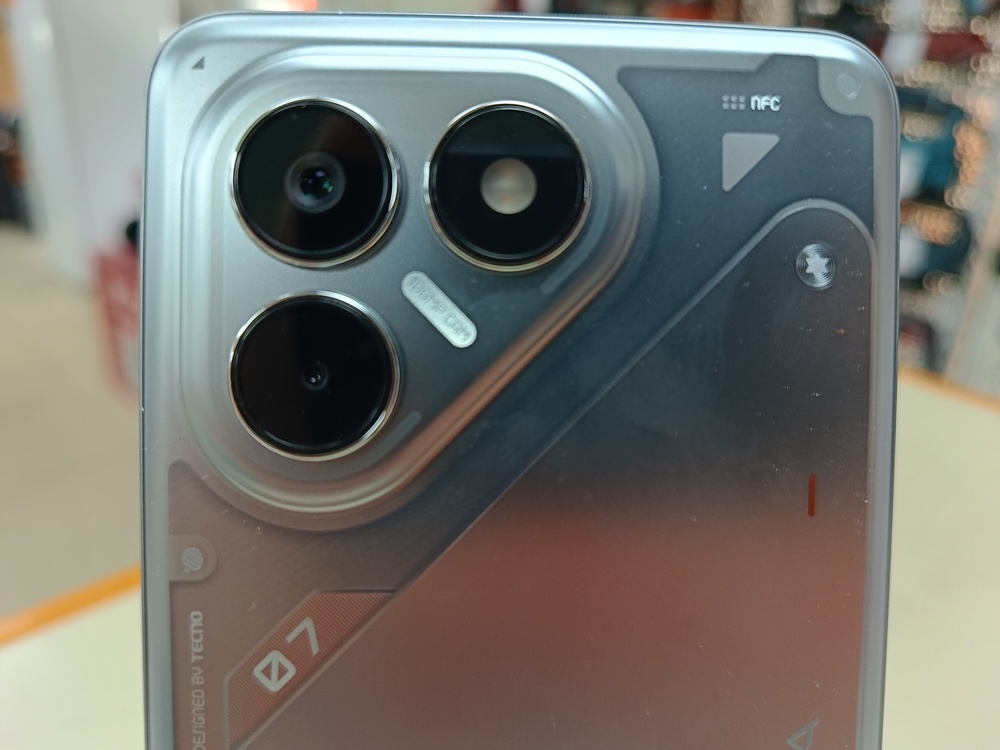 Смартфон Tecno Pova 7 Neo 8/256