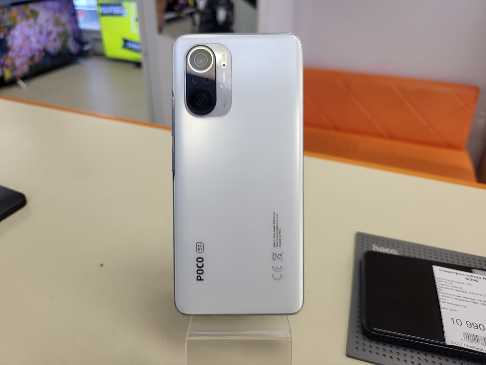 Смартфон Xiaomi Poco F3 8/256