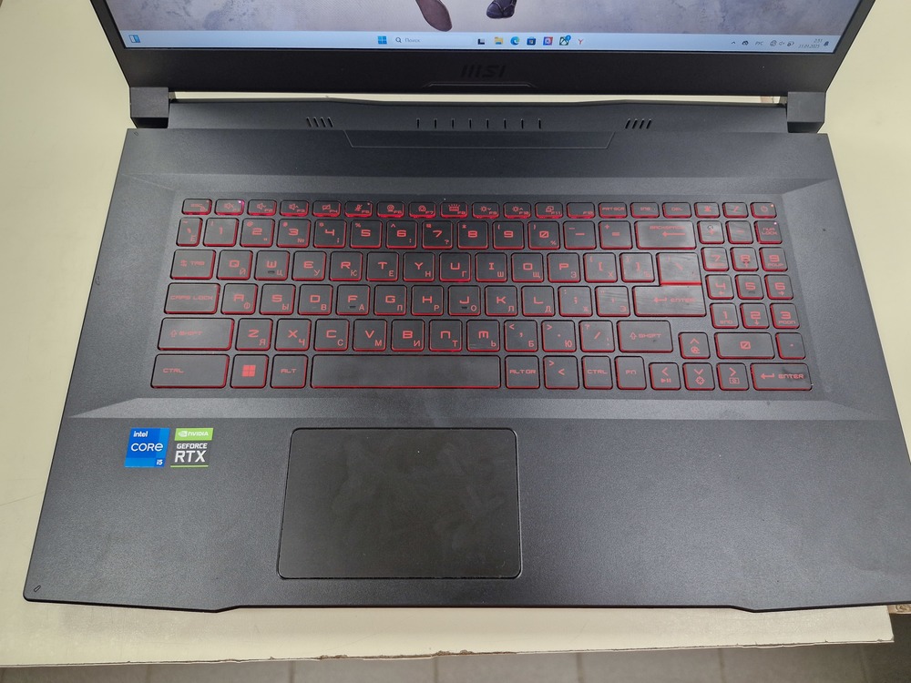Ноутбук MSI;  Core I5-11400H, GeForce RTX 3060, 16 Гб, 512 GB, Нет