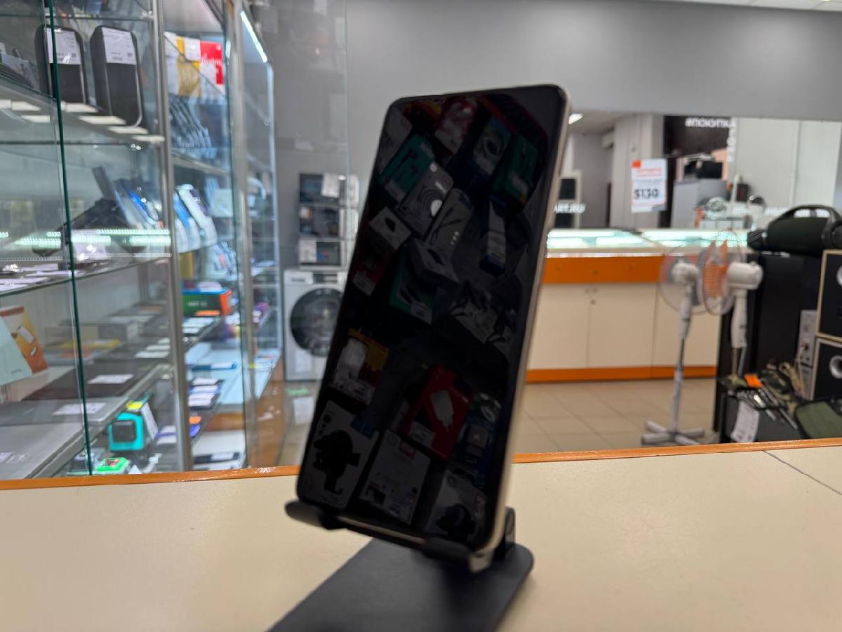 Смартфон Infinix Smart 8 4/128