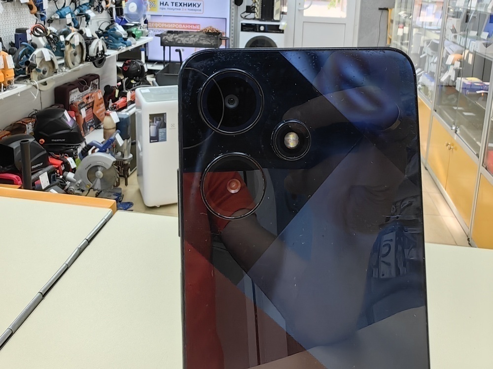 Смартфон Infinix HOT 30i 8/128