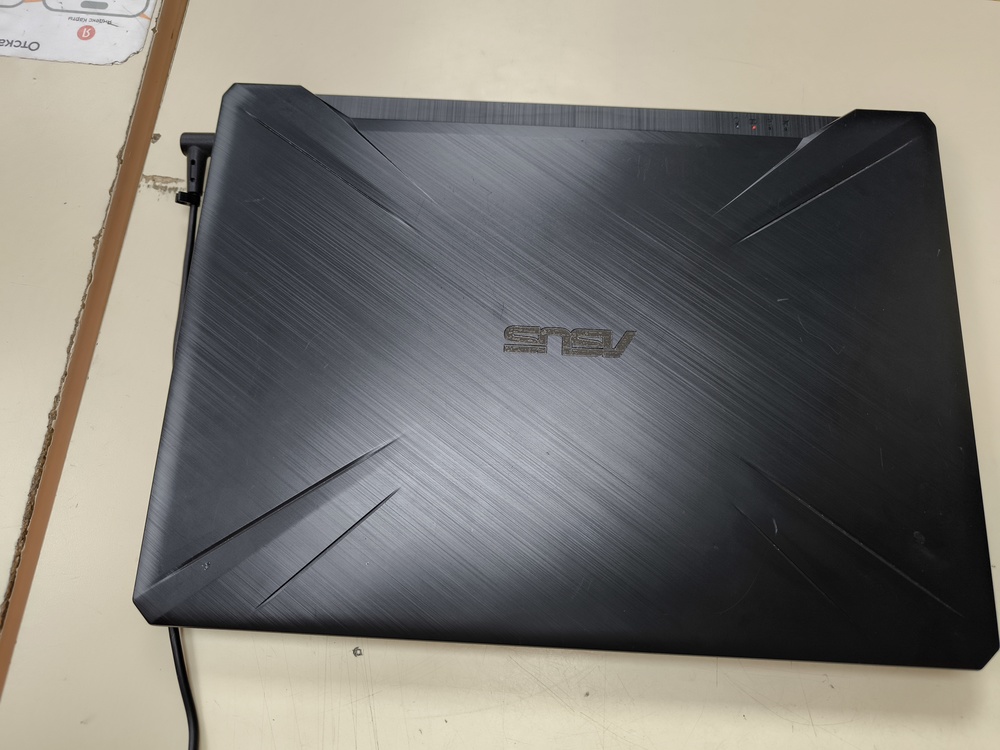 Ноутбук ASUS FX505D; Ryzen 7 3750H, GeForce GTX 1650, 8 Гб, 512 GB, Нет