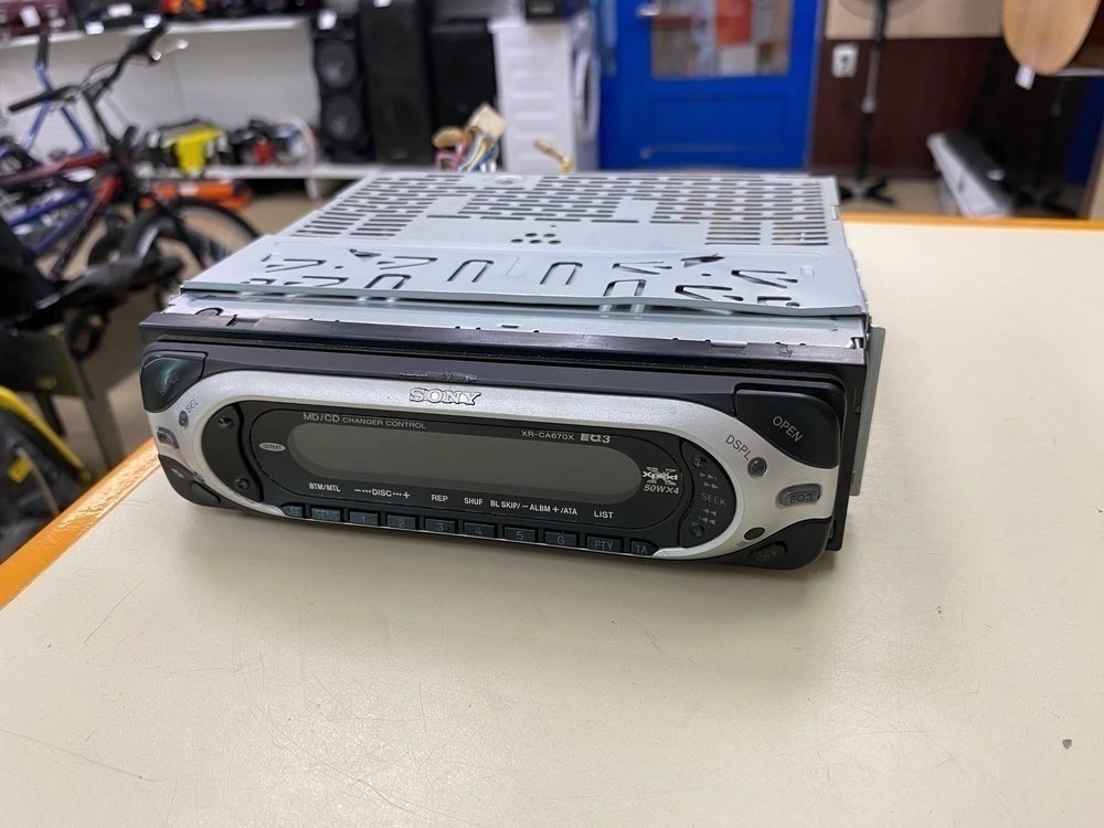 Автомагнитола SONY CDX-GT20