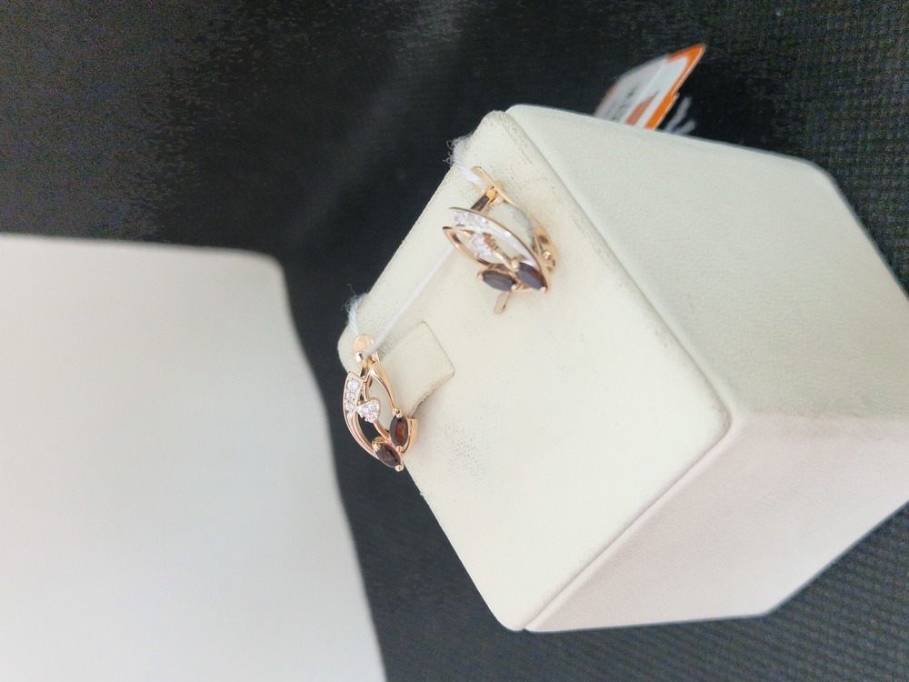 СКМИ585 СЕРЬГИ С КАМНЯМИ (Au 585)