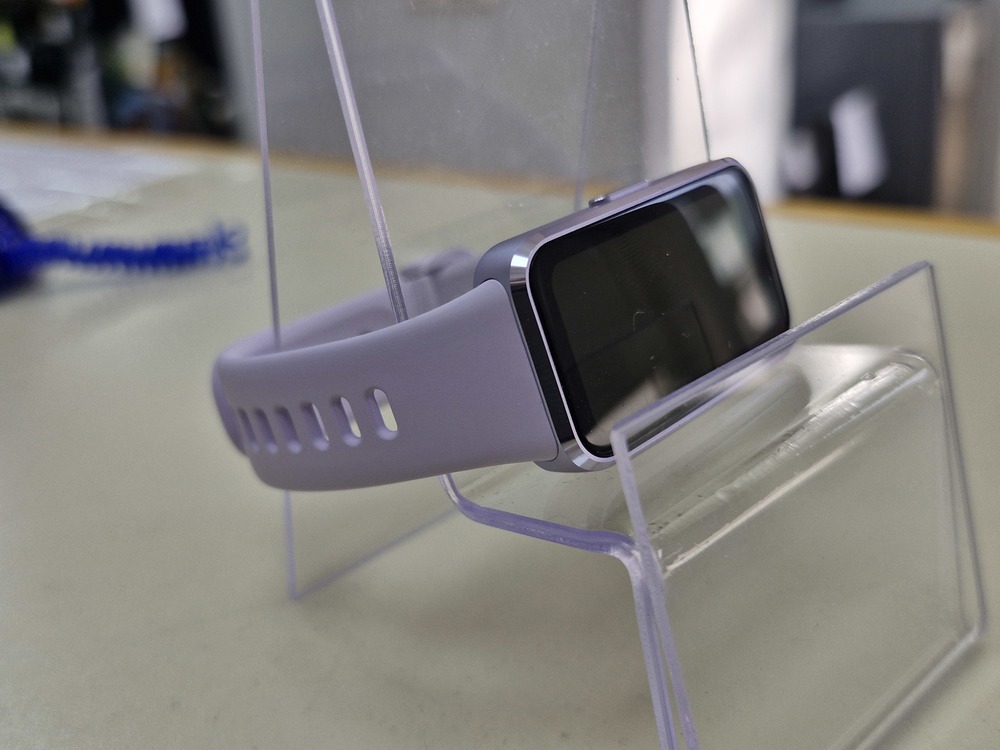 Смарт-часы Huawei Band 10