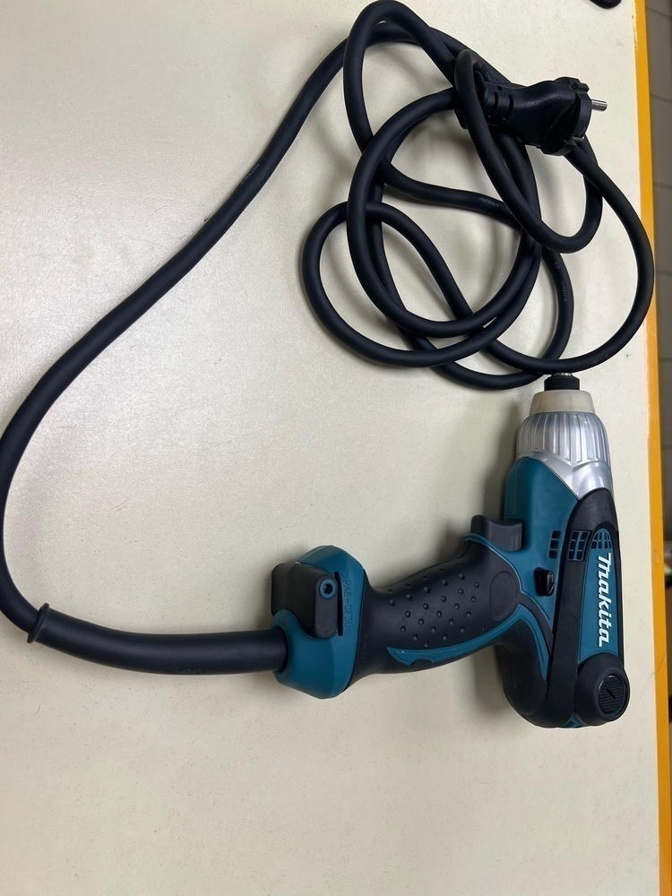 Шуруповерты Makita TD0101;