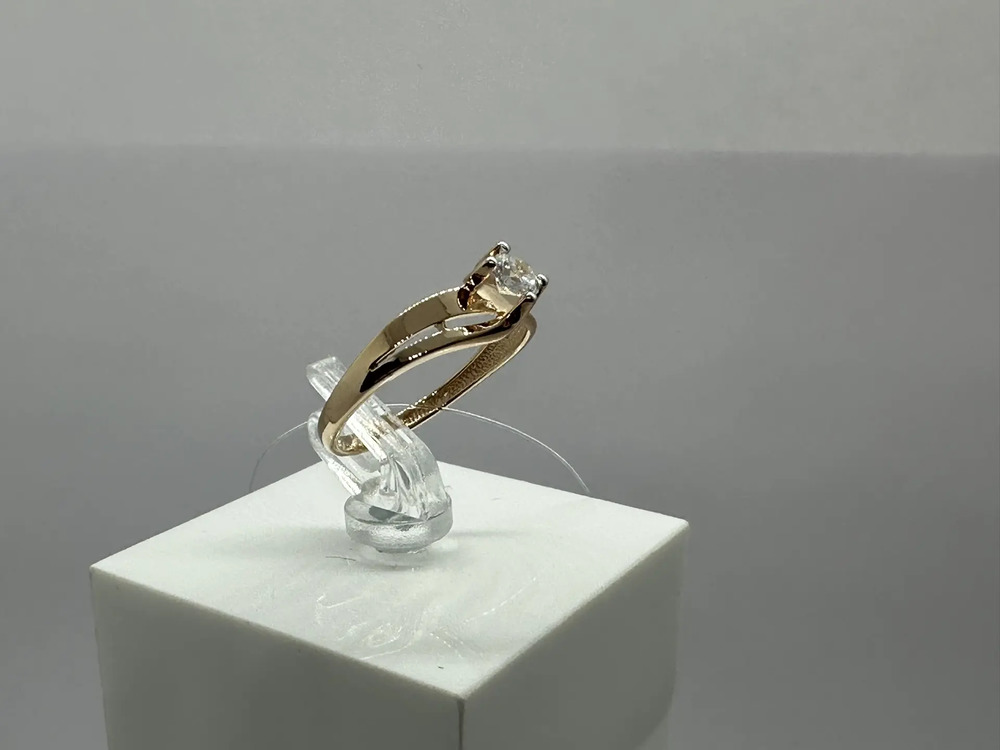 КОЛЬЦО С КАМНЕМ (Au 585)