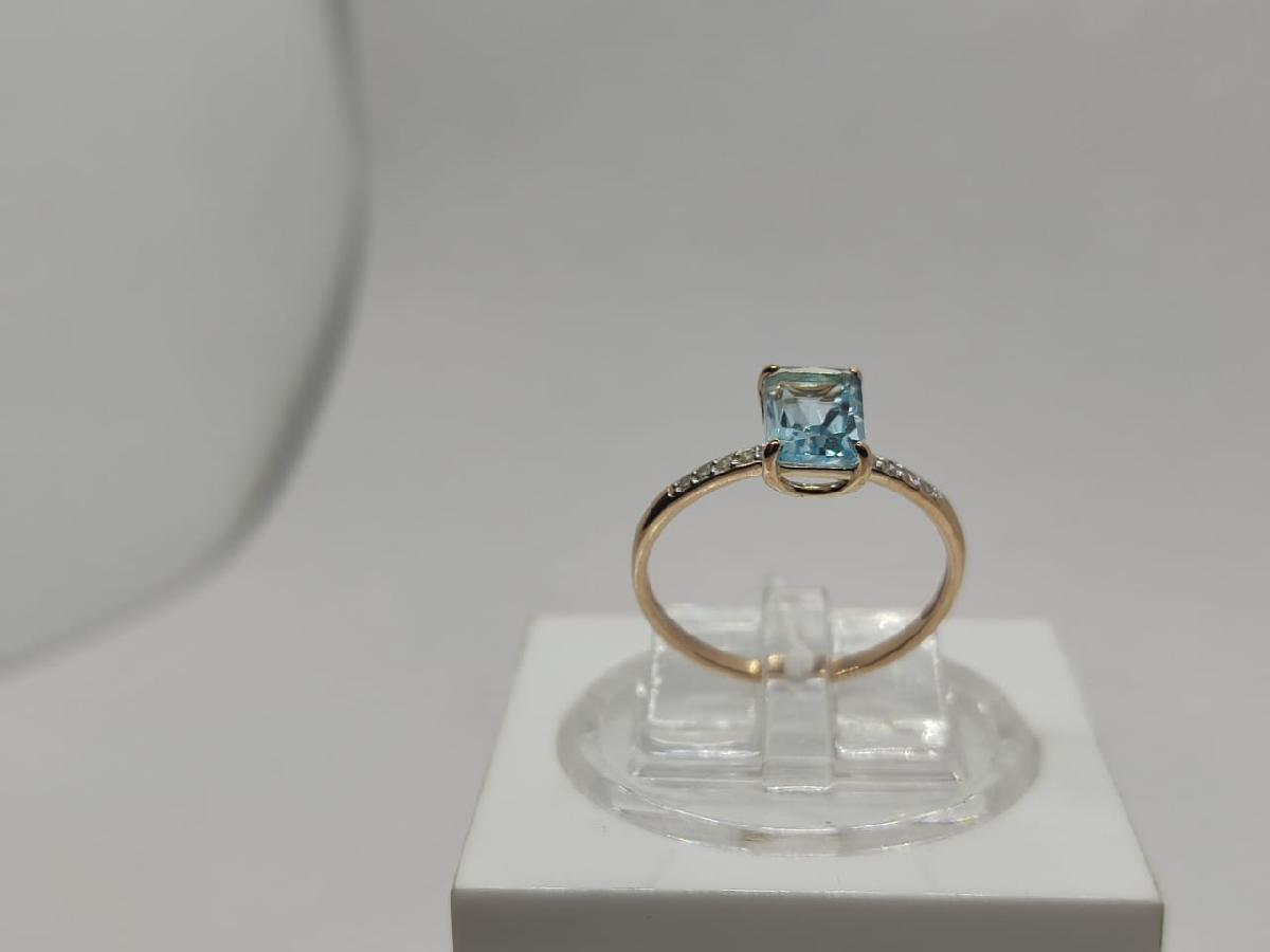 КОЛЬЦО С КАМНЯМИ (Au 585)