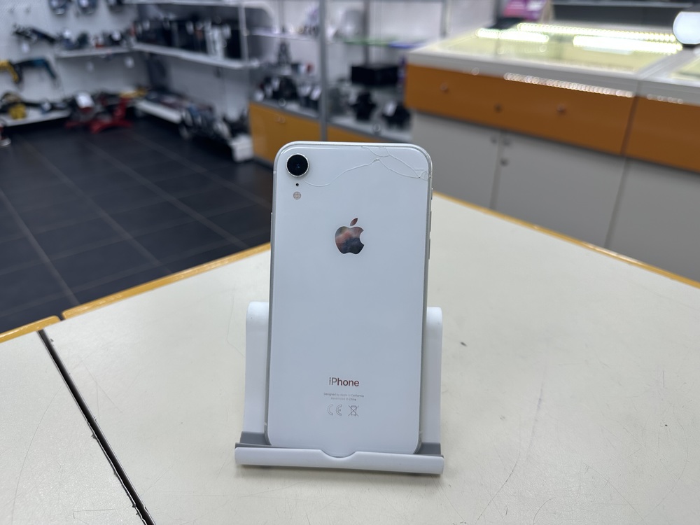 Смартфон Apple iPhone Xr 128Gb
