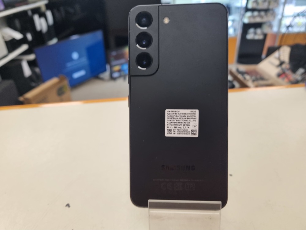 Смартфон Samsung Galaxy S22 8/128