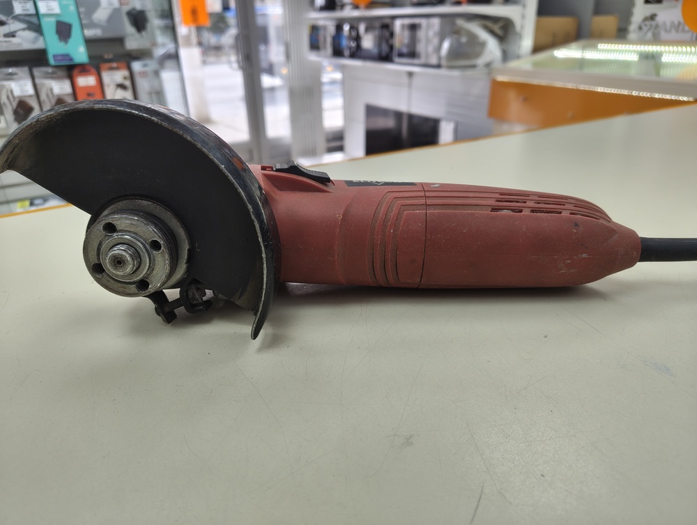 Угловая шлифмашина Elitech 10-125Э