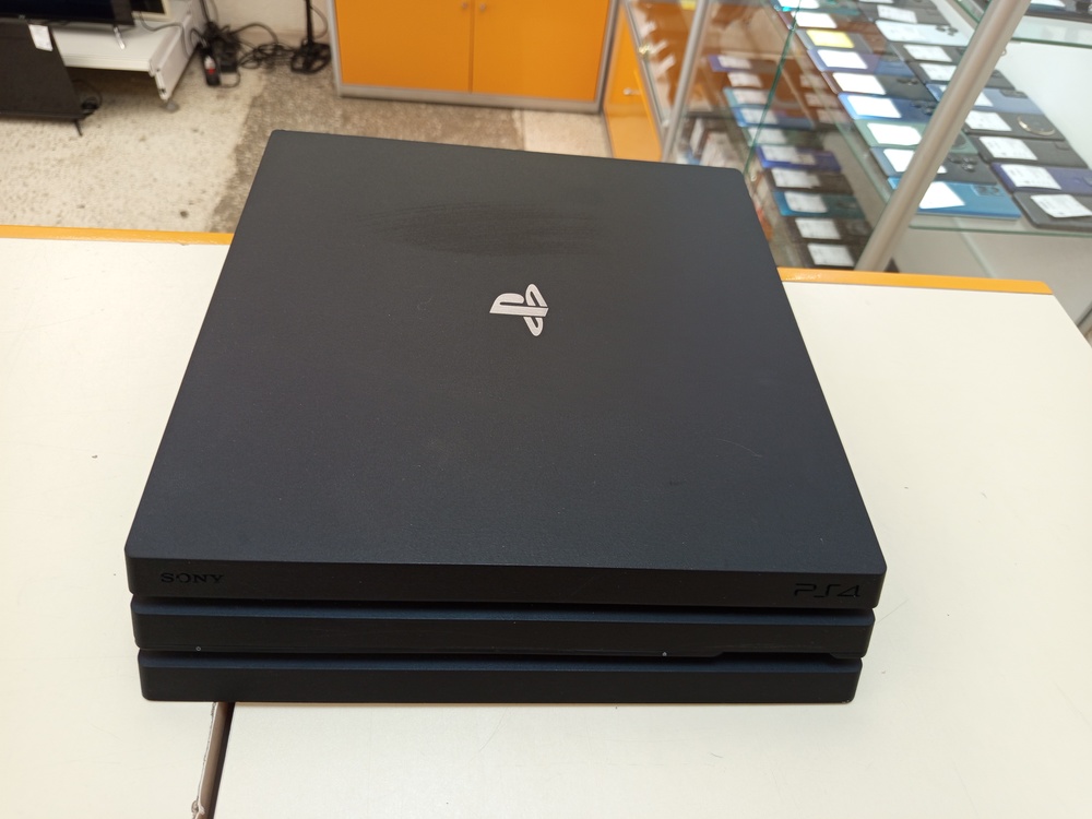 Игровая приставка PlayStation 4 Pro 1Tb Игровая приставка PlayStation 4 Pro 1Tb