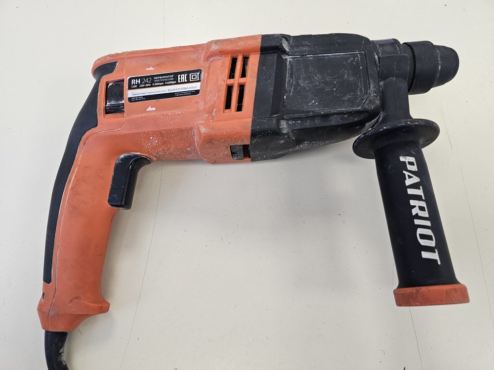 Перфоратор Patriot RH 242;