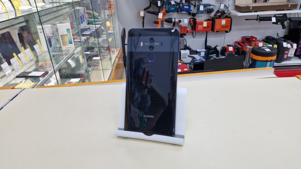 Смартфон Huawei Mate 10 Pro
