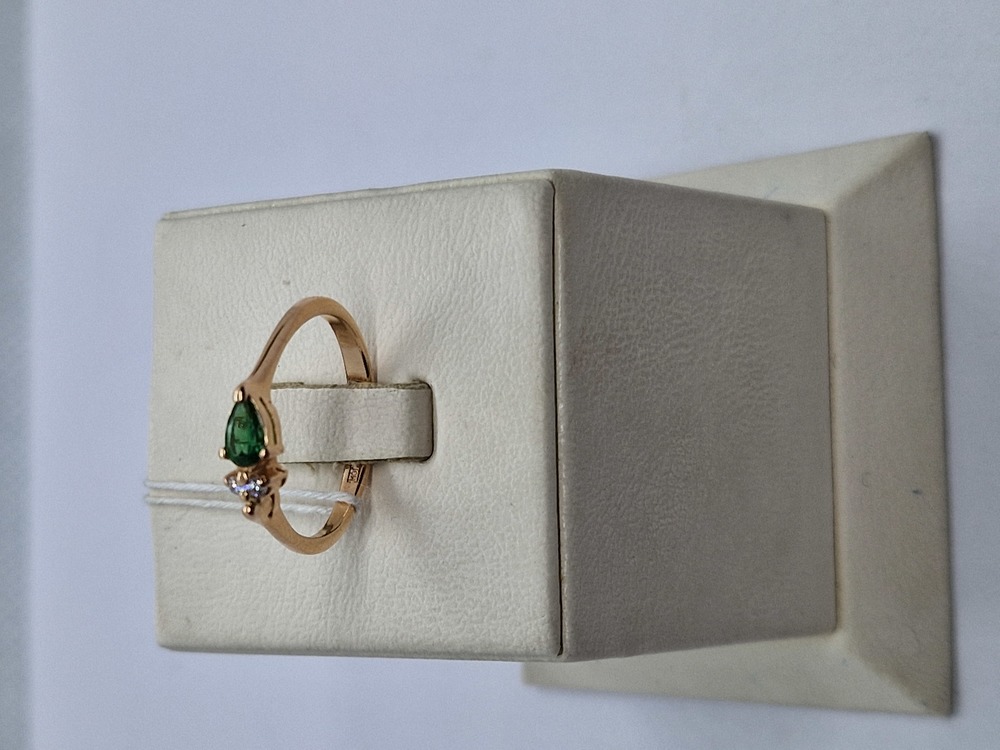 КОЛКМИ585 КОЛЬЦО С КАМНЯМИ (Au 585)