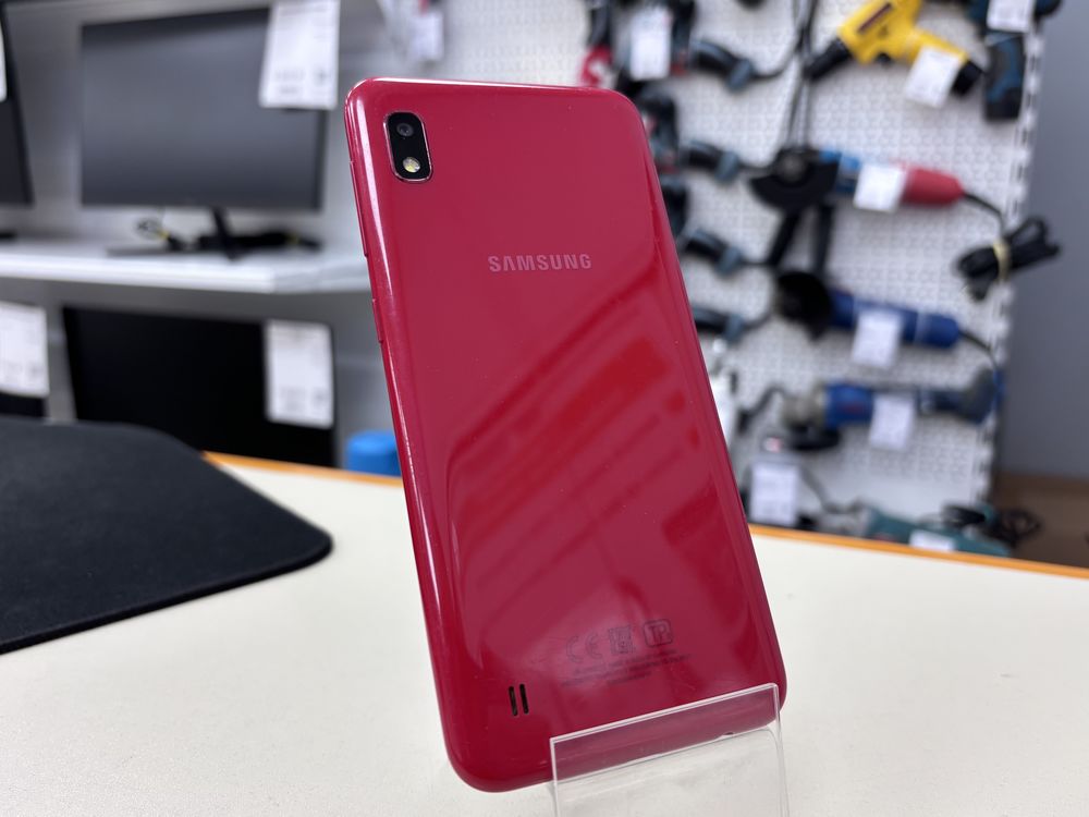 Смартфон Samsung Galaxy A10 2/32