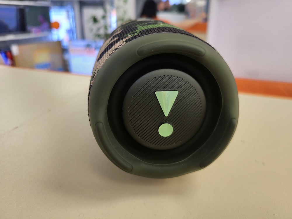 Портативная акустика JBL CHARGE 5