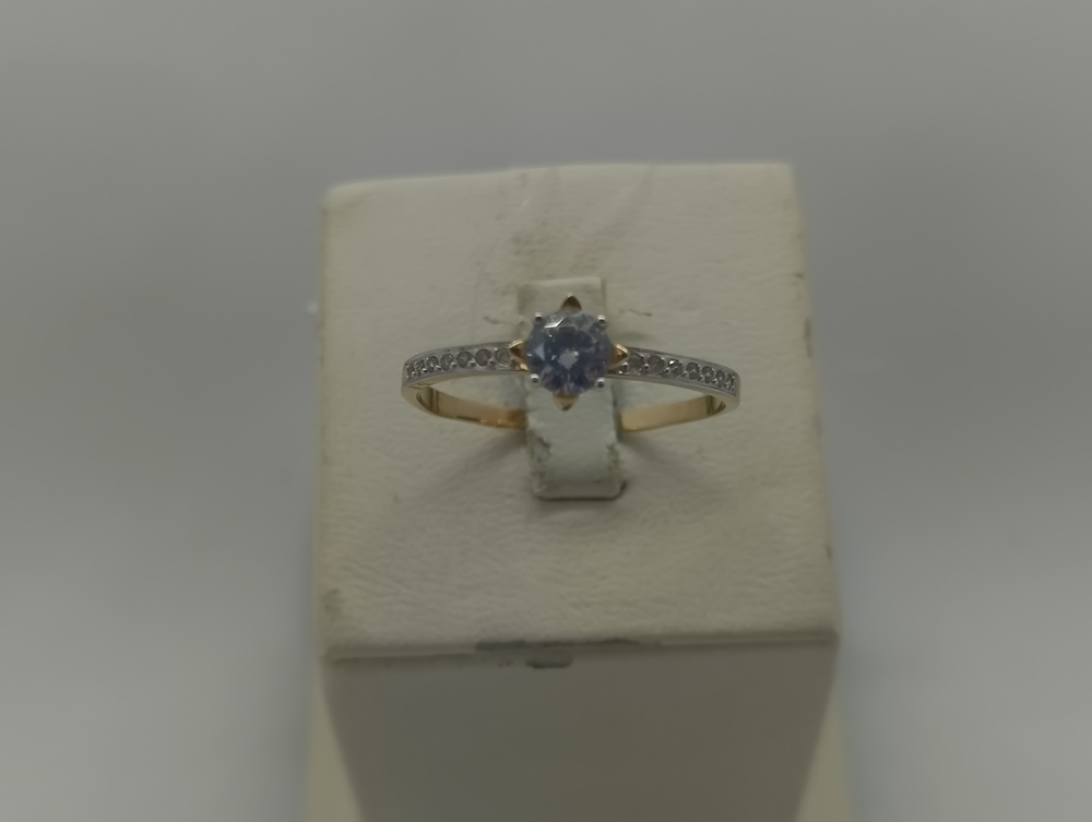 КОЛЬЦО С КАМНЯМИ (Au 585)