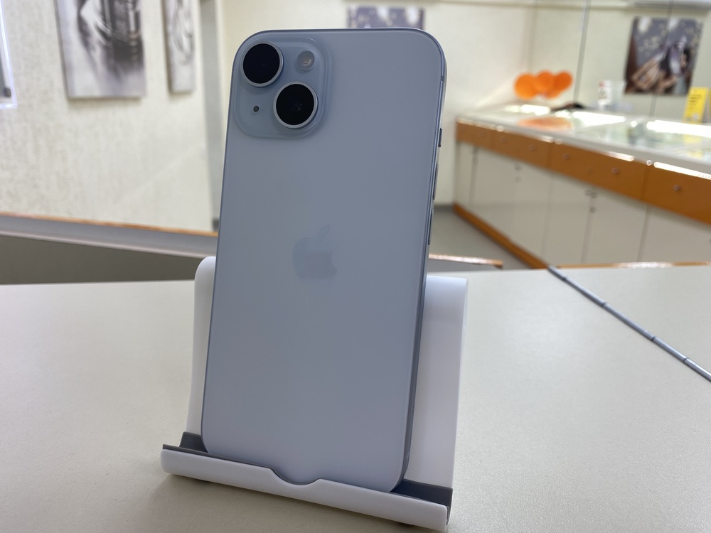 Смартфон Apple Iphone 15 128Gb