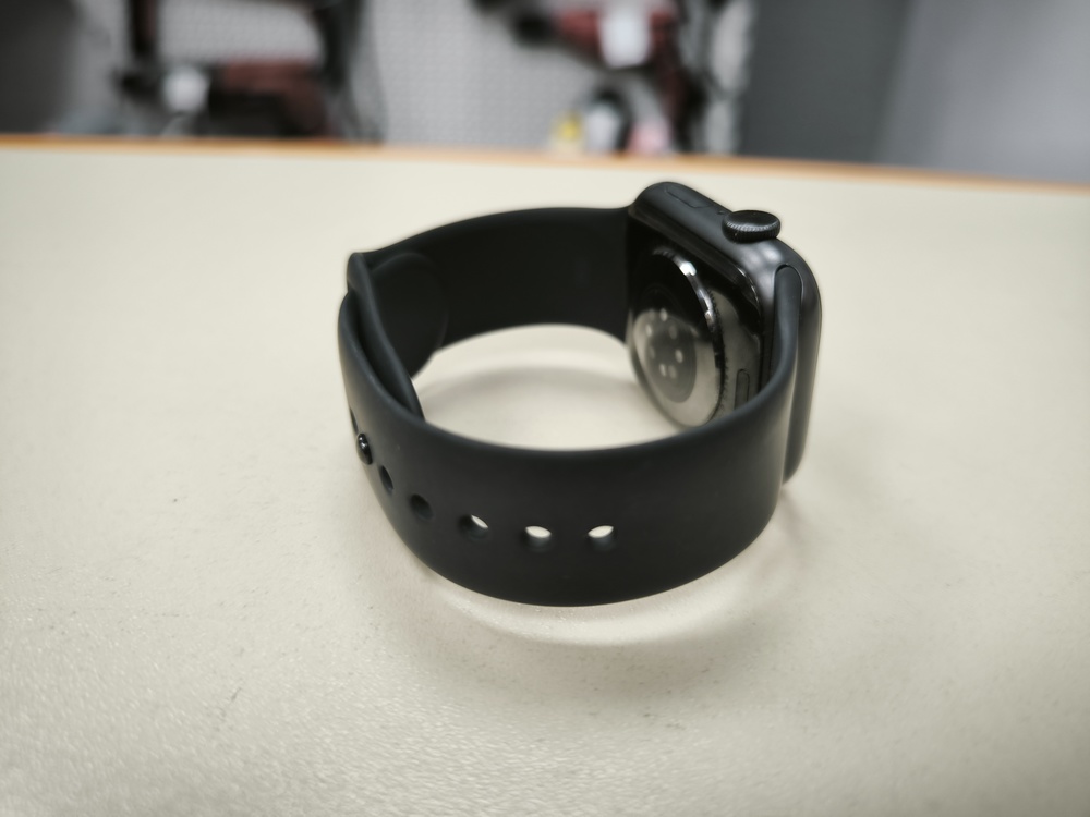 Смарт-часы Apple Watch Series 6 44 мм