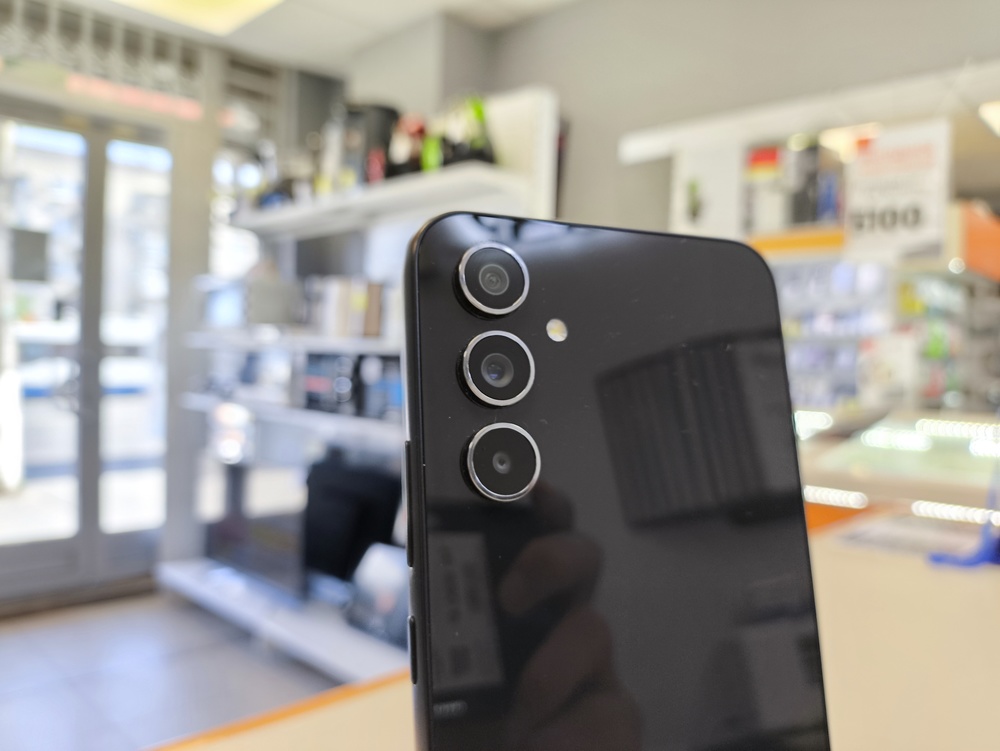 Смартфон Samsung Galaxy A54 6/128