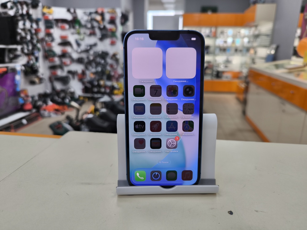 Смартфон Apple iPhone 13 128Gb