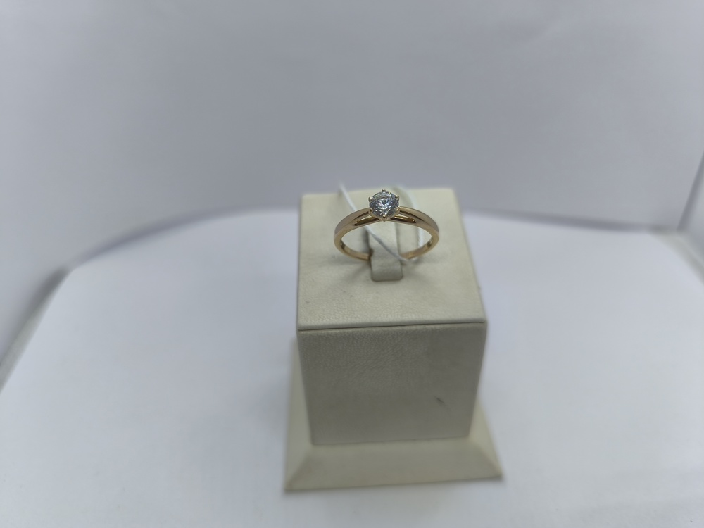 КОЛКМ585 КОЛЬЦО С КАМНЕМ (Au 585)