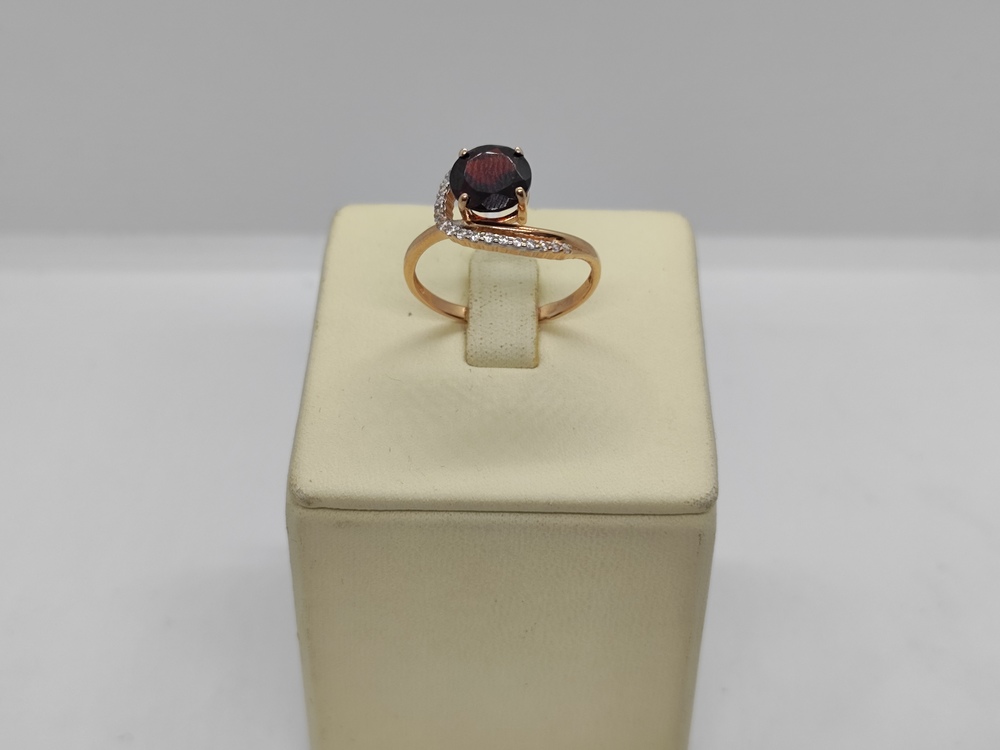 КОЛКМИ585 КОЛЬЦО С КАМНЯМИ (Au 585)