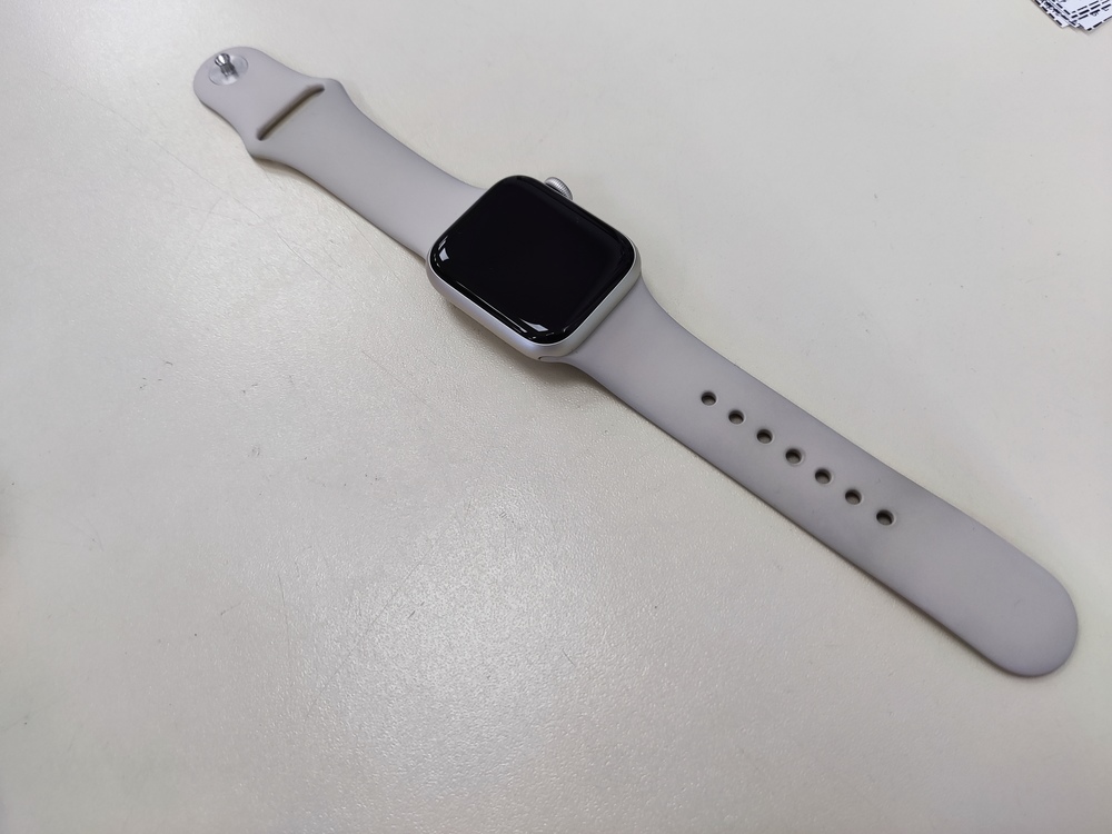 Смарт-часы Apple Watch SE 2022 40mm
