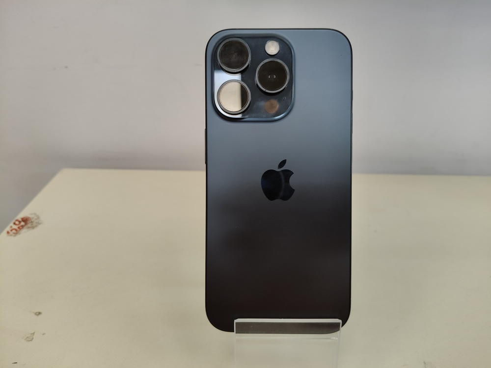 Смартфон Apple Iphone 15 Pro 256Gb