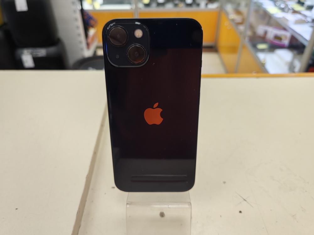 Смартфон Apple iPhone 13 128Gb