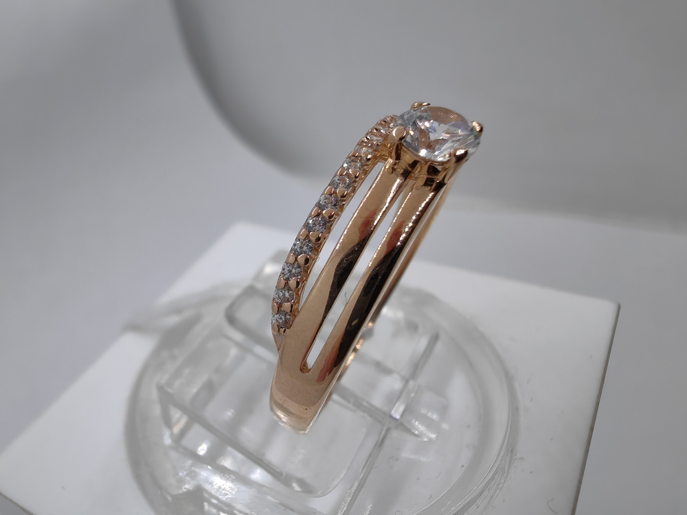 КОЛКМИ585 КОЛЬЦО С КАМНЯМИ (Au 585)